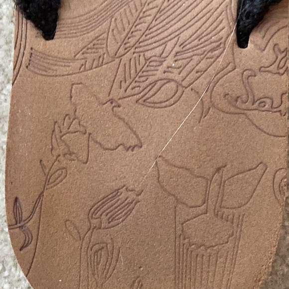 SAKROOTS SANDALS SIZE 7 - Picture 9 of 11